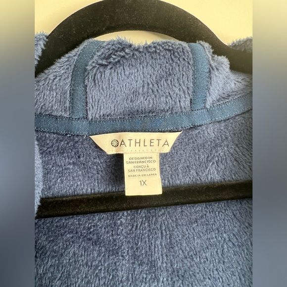 Athleta Cozy Karma 1/4 zip hoodie. Enchanted Blue Size 1X - Picture 5 of 7